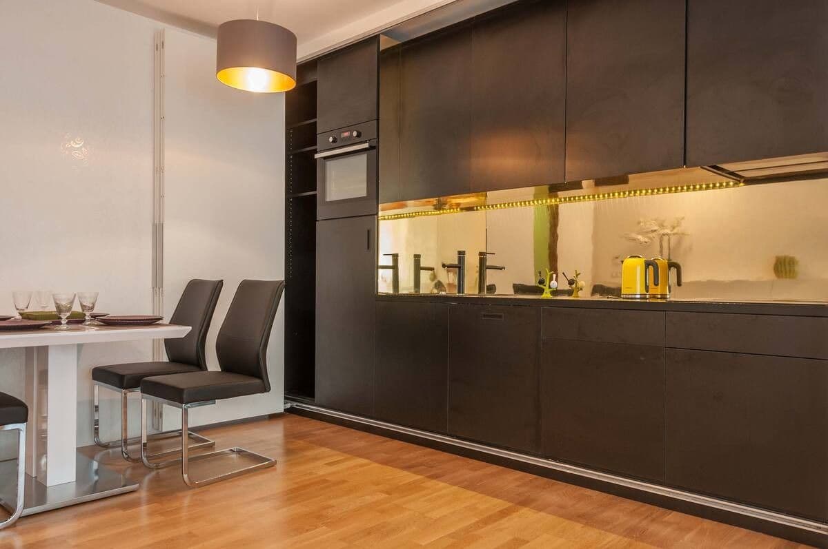 Prenájom bytu 1-izbový 51 m², Křižíkova, Praha, Praha Prenájom bytu 1-izbový 51 m², Křižíkova, Praha, Praha