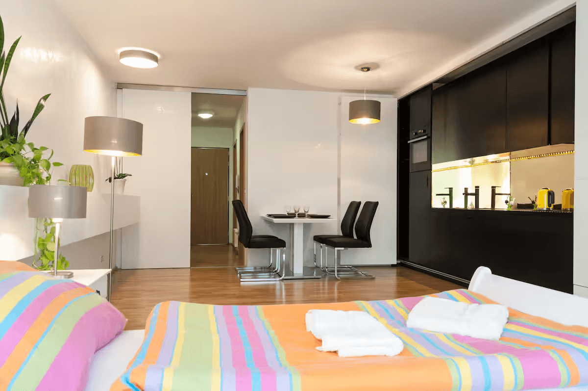 Prenájom bytu 1-izbový 51 m², Křižíkova, Praha, Praha Prenájom bytu 1-izbový 51 m², Křižíkova, Praha, Praha
