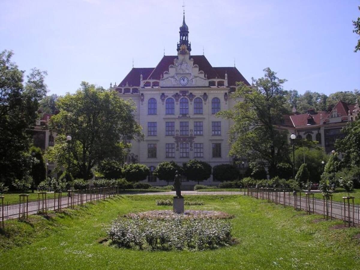 Prenájom bytu 1-izbový 51 m², Křižíkova, Praha, Praha Prenájom bytu 1-izbový 51 m², Křižíkova, Praha, Praha