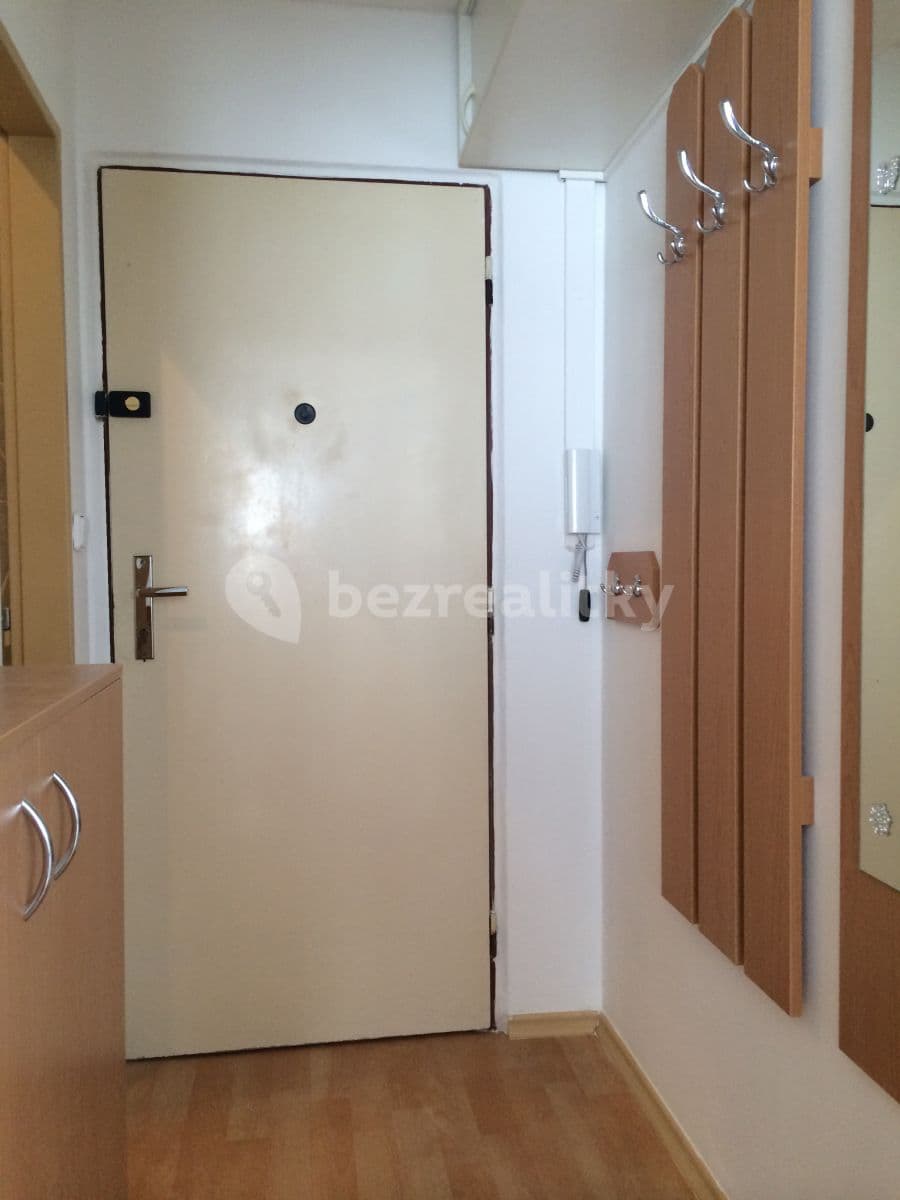 Prenájom bytu 2-izbový 38 m², Heyrovského, Plzeň, Plzeňský kraj Prenájom bytu 2-izbový 38 m², Heyrovského, Plzeň, Plzeňský kraj