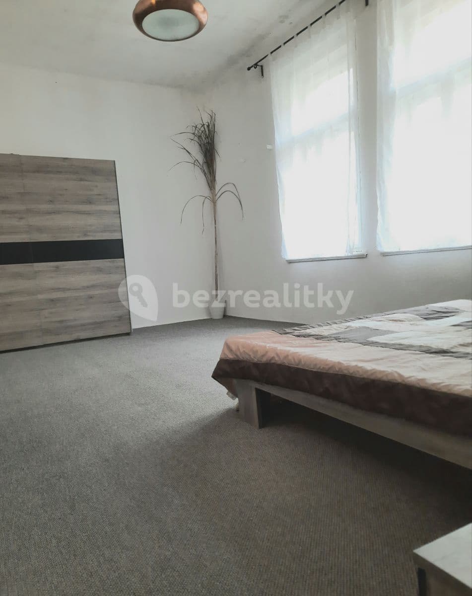 Prenájom bytu 3-izbový 90 m², Krásova, Praha, Praha Prenájom bytu 3-izbový 90 m², Krásova, Praha, Praha