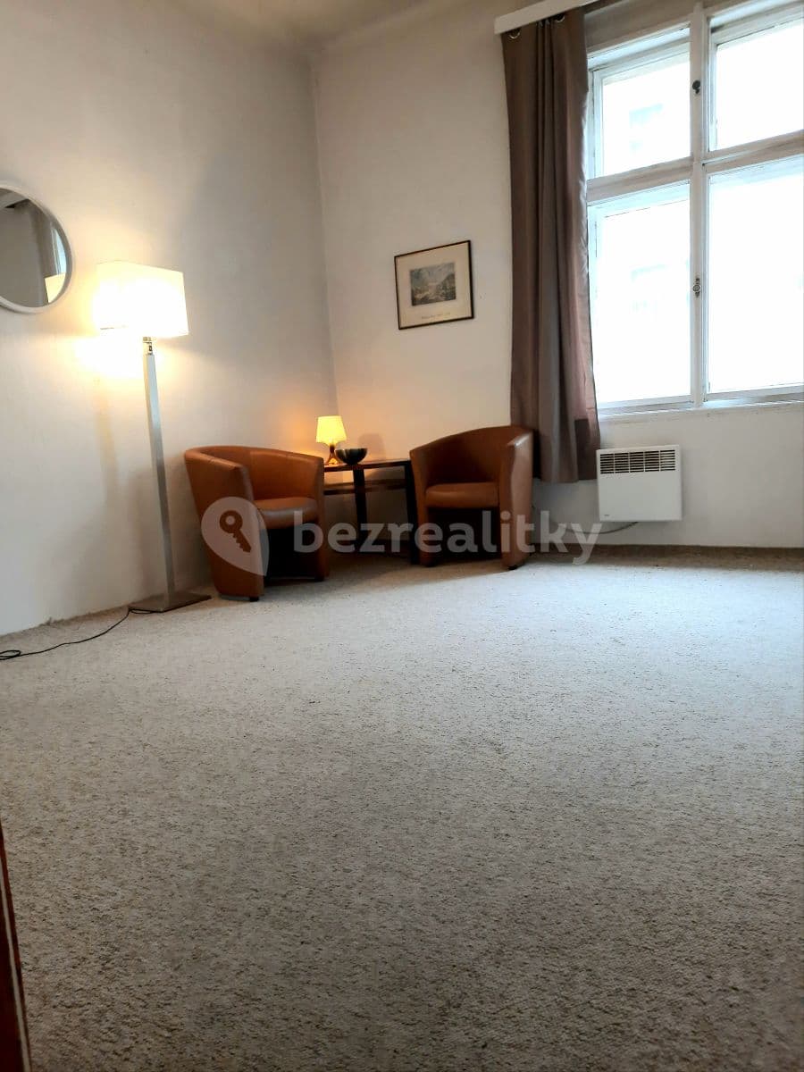 Prenájom bytu 3-izbový 90 m², Krásova, Praha, Praha Prenájom bytu 3-izbový 90 m², Krásova, Praha, Praha