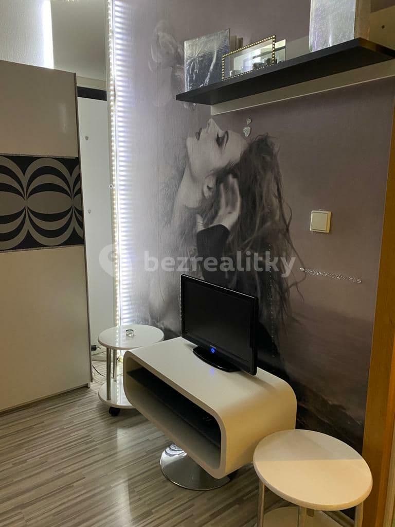 Prenájom bytu 1-izbový 24 m², Koterovská, Plzeň, Plzeňský kraj Prenájom bytu 1-izbový 24 m², Koterovská, Plzeň, Plzeňský kraj