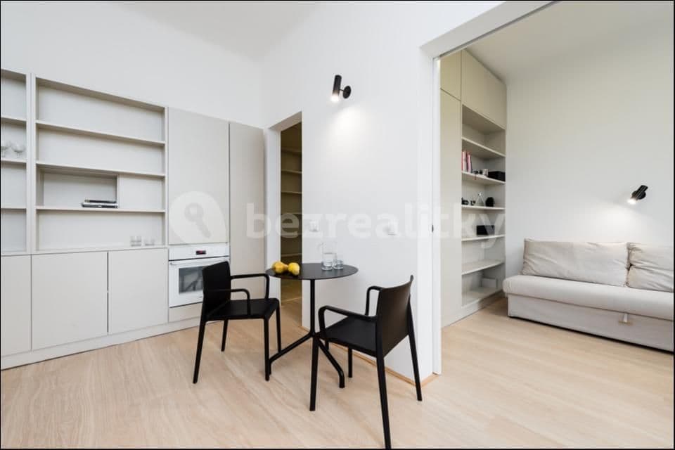 Prenájom bytu 2-izbový 35 m², Ortenovo náměstí, Praha, Praha Prenájom bytu 2-izbový 35 m², Ortenovo náměstí, Praha, Praha