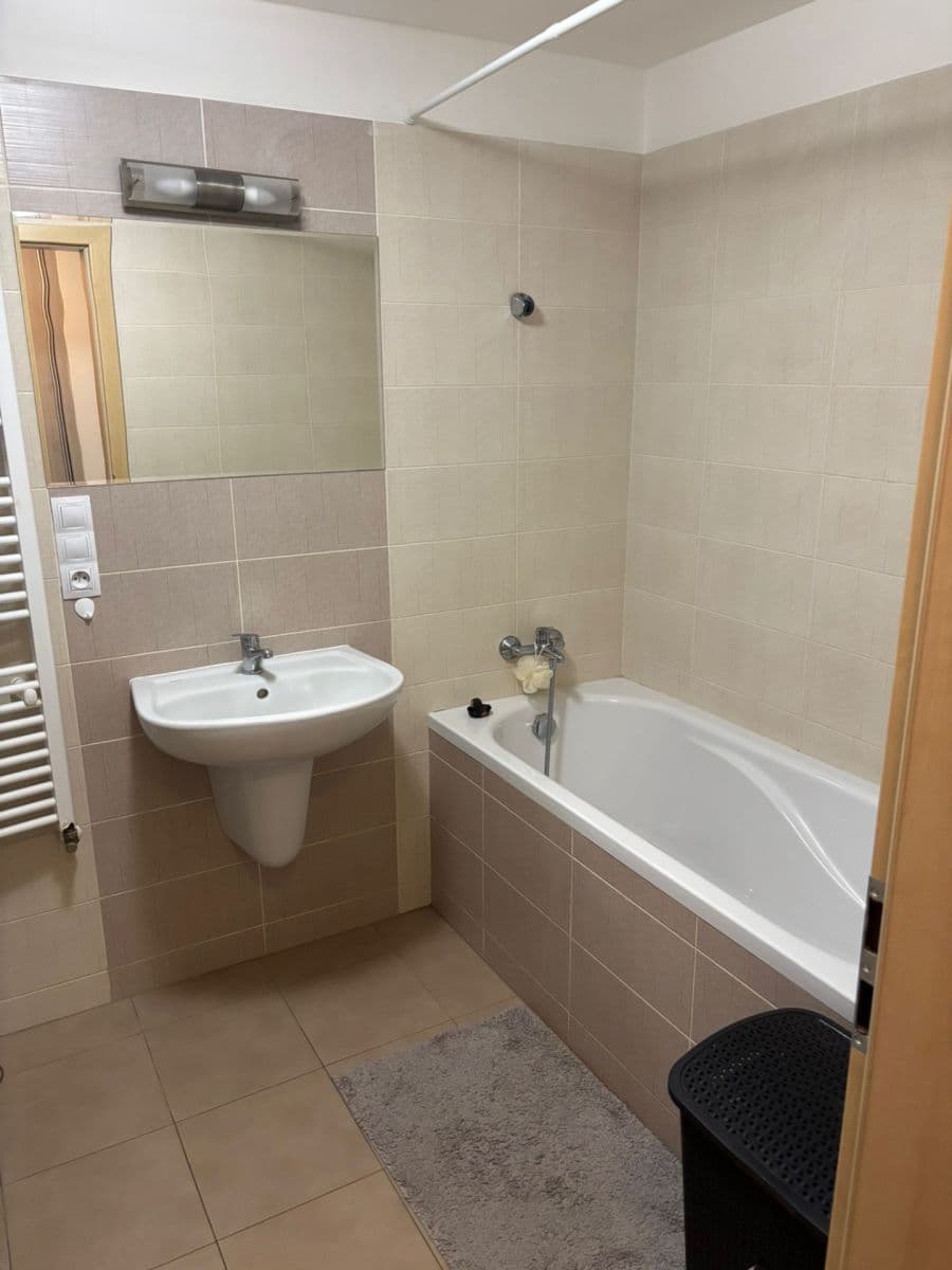 Prenájom bytu 2-izbový 51 m², Sladová, Plzeň, Plzeňský kraj Prenájom bytu 2-izbový 51 m², Sladová, Plzeň, Plzeňský kraj