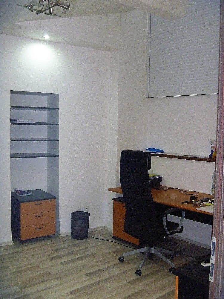 Prenájom nebytového priestoru 81 m², Lotyšská, Praha, Praha Prenájom nebytového priestoru 81 m², Lotyšská, Praha, Praha