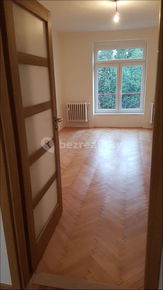Prenájom bytu 2-izbový 59 m², Bajkalská, Praha, Praha Prenájom bytu 2-izbový 59 m², Bajkalská, Praha, Praha