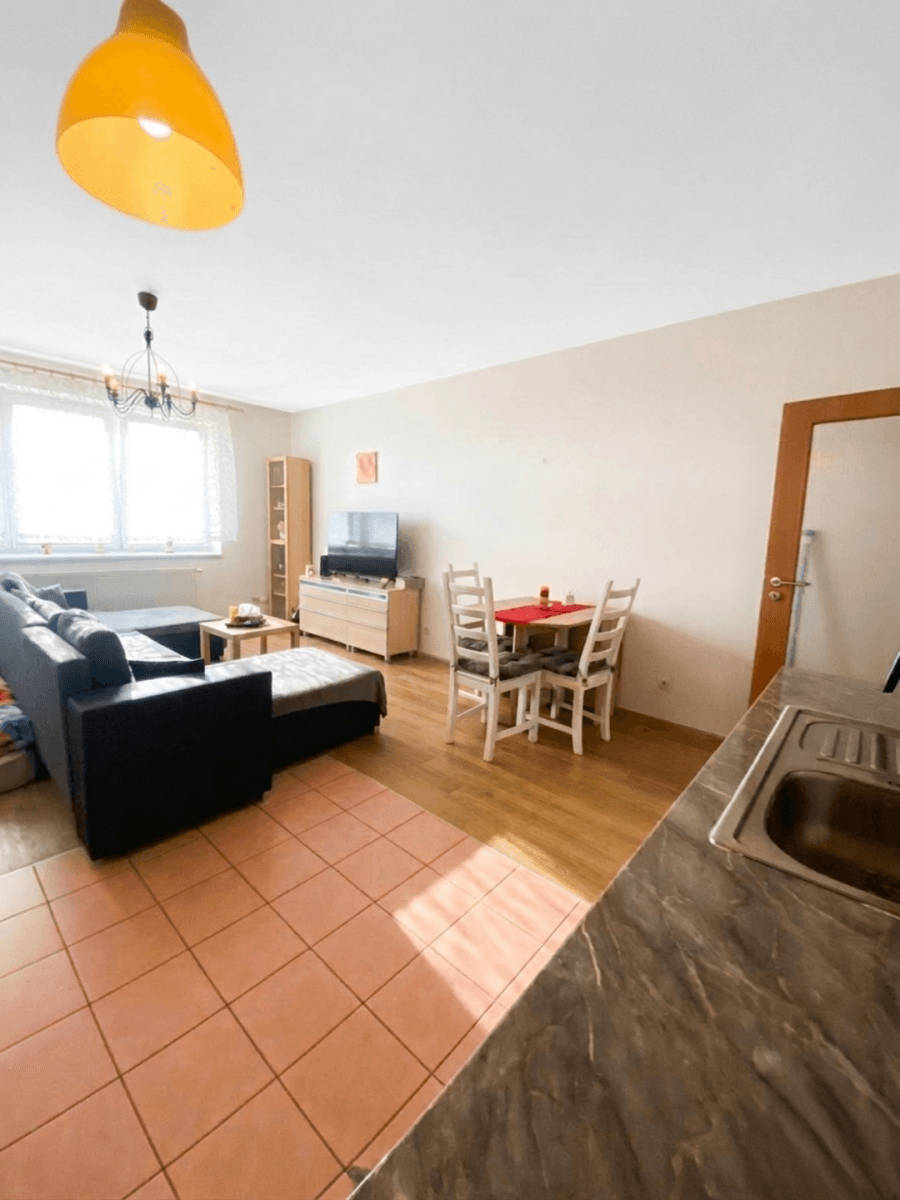Prenájom bytu 2-izbový 60 m², Boloňská, Praha, Praha Prenájom bytu 2-izbový 60 m², Boloňská, Praha, Praha