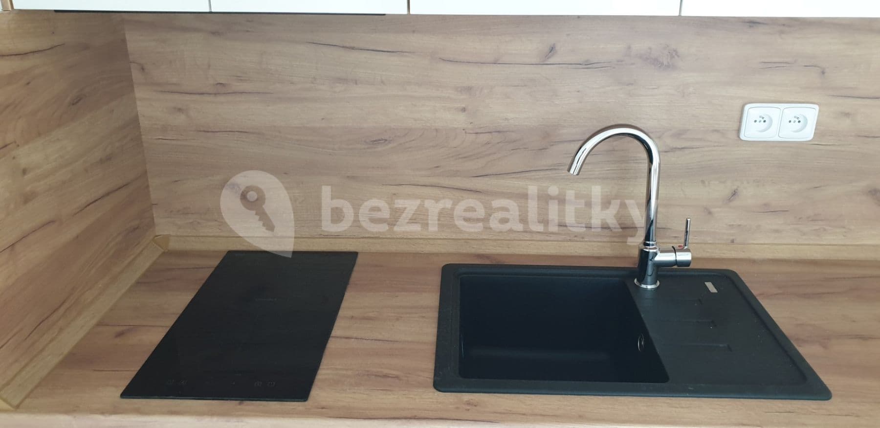 Prenájom bytu Garsoniéra 23 m², U Porcelánky, Chodov, Karlovarský kraj Prenájom bytu Garsoniéra 23 m², U Porcelánky, Chodov, Karlovarský kraj