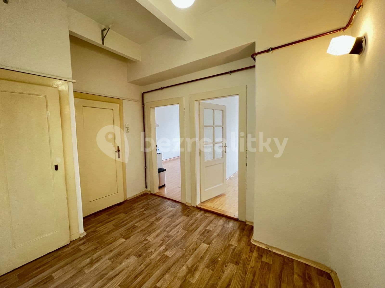 Prenájom bytu 2-izbový 40 m², Ronkova, Praha, Praha Prenájom bytu 2-izbový 40 m², Ronkova, Praha, Praha