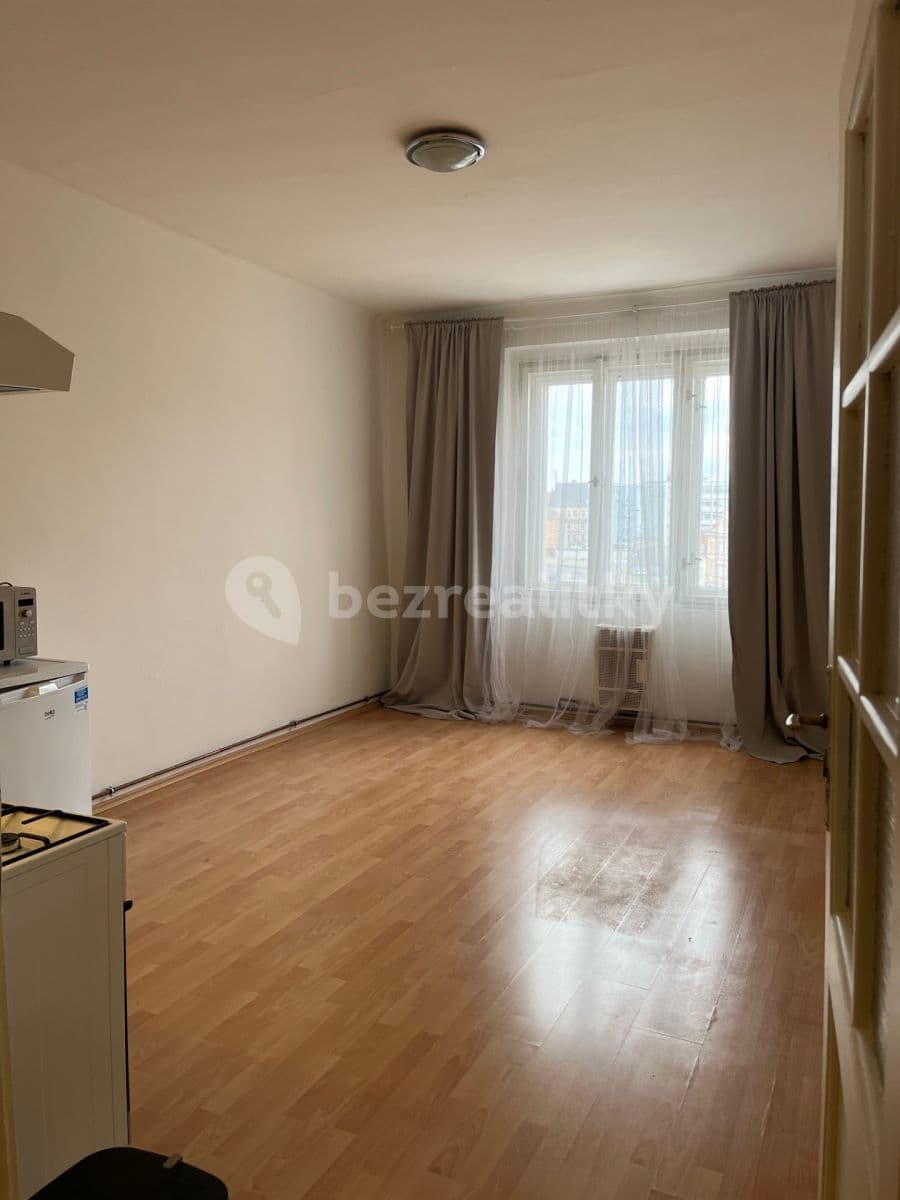 Prenájom bytu 2-izbový 40 m², Ronkova, Praha, Praha Prenájom bytu 2-izbový 40 m², Ronkova, Praha, Praha