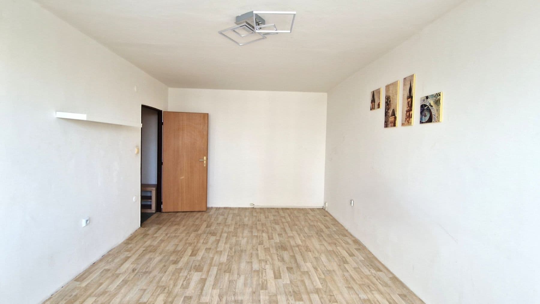 Prenájom bytu 2-izbový 55 m², Uhelná, Hradec Králové, Královéhradecký kraj Prenájom bytu 2-izbový 55 m², Uhelná, Hradec Králové, Královéhradecký kraj