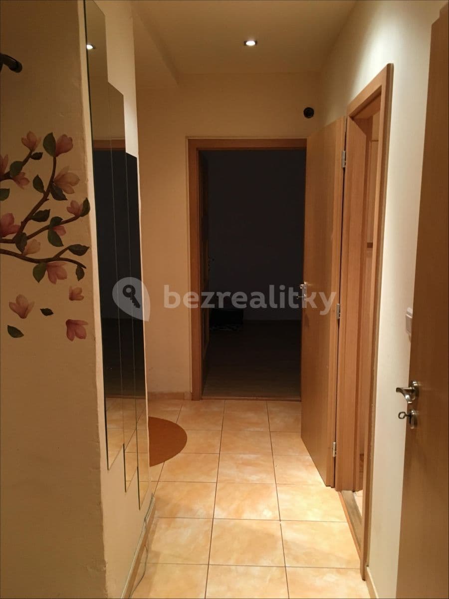 Prenájom bytu 2-izbový 52 m², Podroužkova, Ostrava, Moravskoslezský kraj Prenájom bytu 2-izbový 52 m², Podroužkova, Ostrava, Moravskoslezský kraj