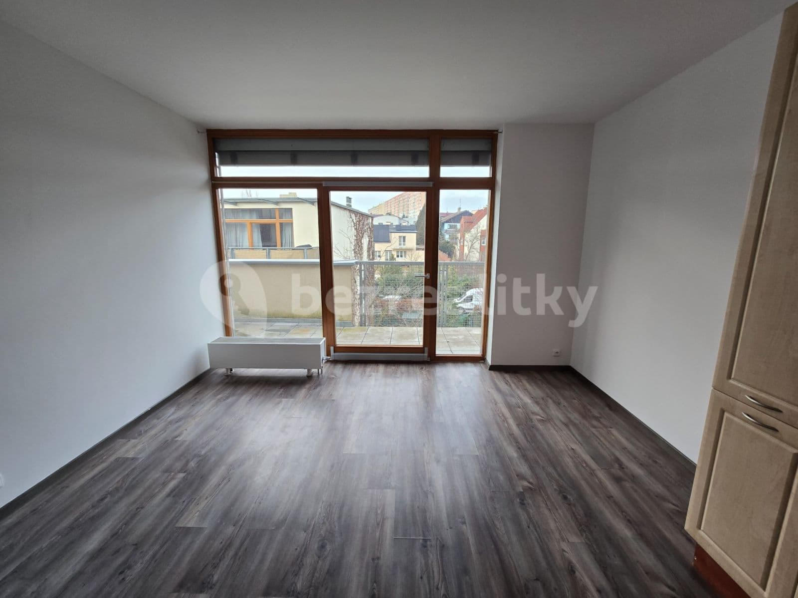 Prenájom bytu 2-izbový 43 m², K Lesu, Praha, Praha Prenájom bytu 2-izbový 43 m², K Lesu, Praha, Praha