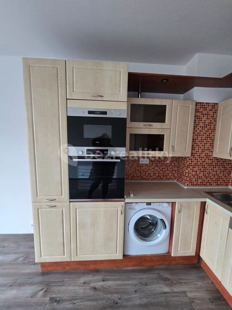 Prenájom bytu 2-izbový 43 m², K Lesu, Praha, Praha Prenájom bytu 2-izbový 43 m², K Lesu, Praha, Praha