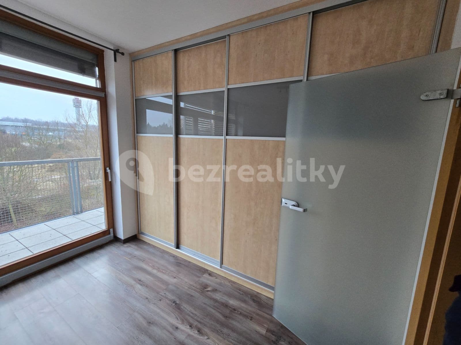 Prenájom bytu 2-izbový 43 m², K Lesu, Praha, Praha Prenájom bytu 2-izbový 43 m², K Lesu, Praha, Praha