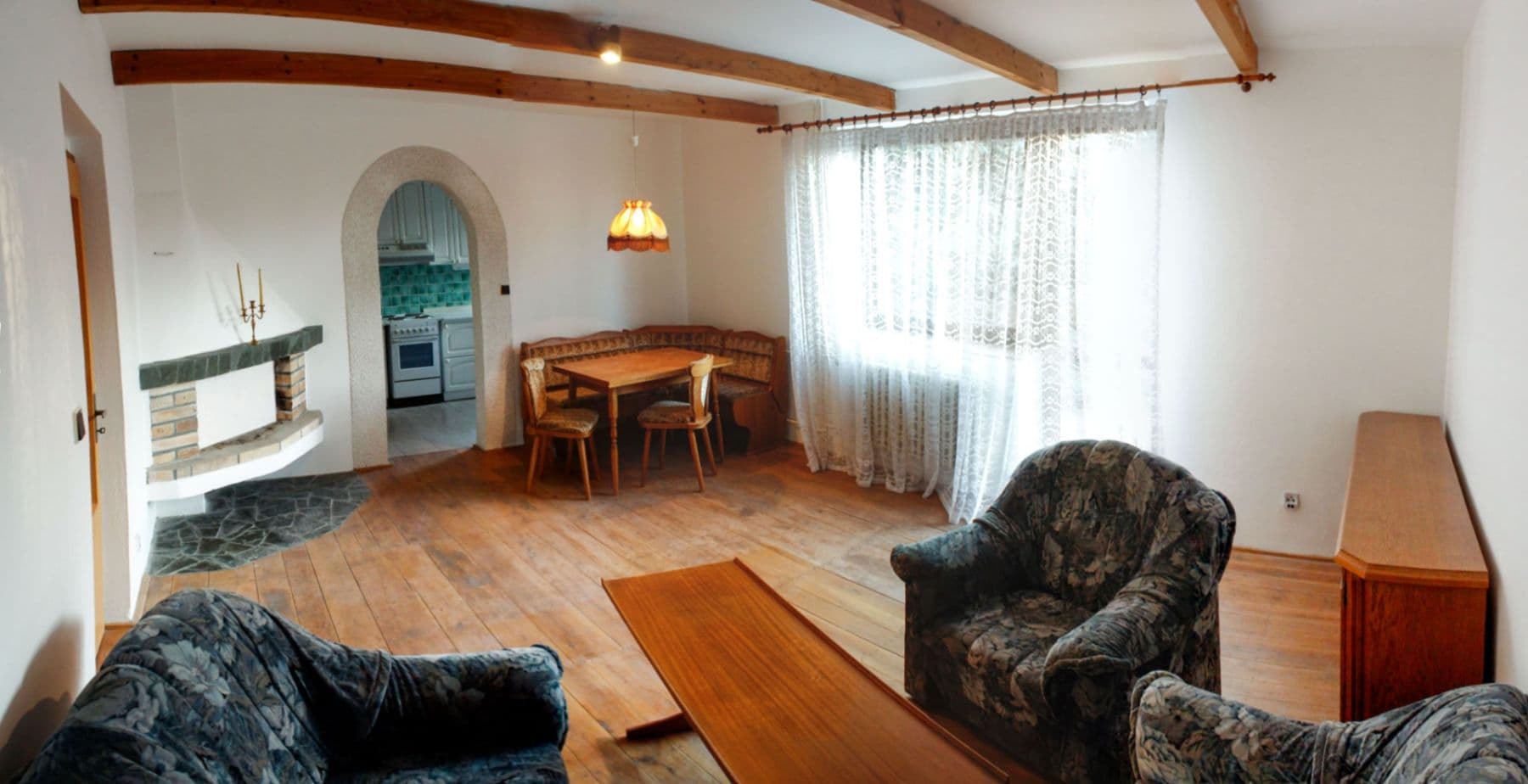 Prenájom bytu 3-izbový 74 m², Mírová, Golčův Jeníkov, Kraj Vysočina Prenájom bytu 3-izbový 74 m², Mírová, Golčův Jeníkov, Kraj Vysočina