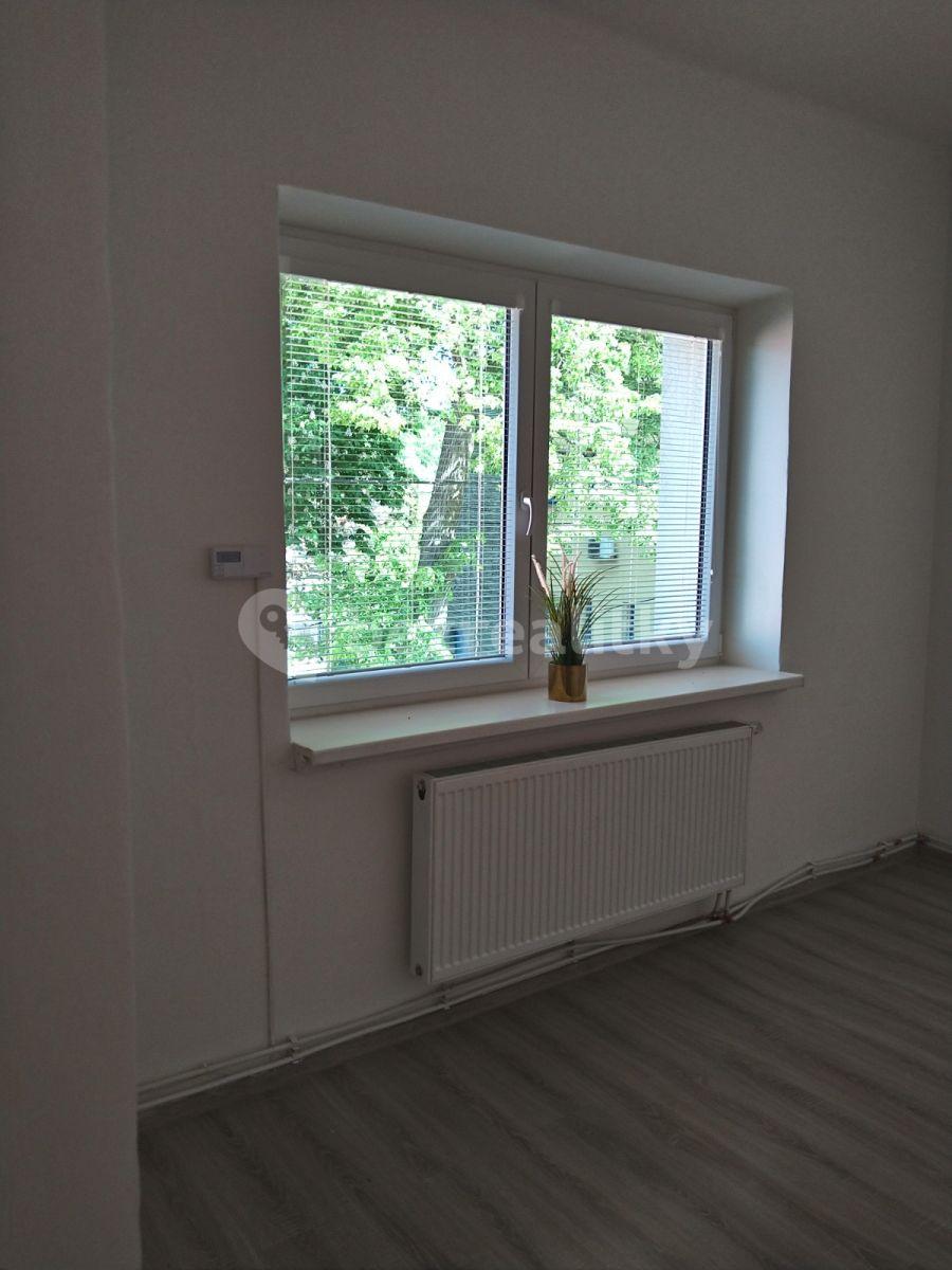 Prenájom bytu 3-izbový 102 m², Na Josefské, Ostrava, Moravskoslezský kraj