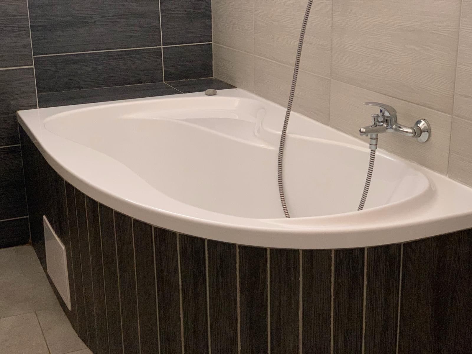 Prenájom bytu 3-izbový 102 m², Na Josefské, Ostrava, Moravskoslezský kraj Prenájom bytu 3-izbový 102 m², Na Josefské, Ostrava, Moravskoslezský kraj
