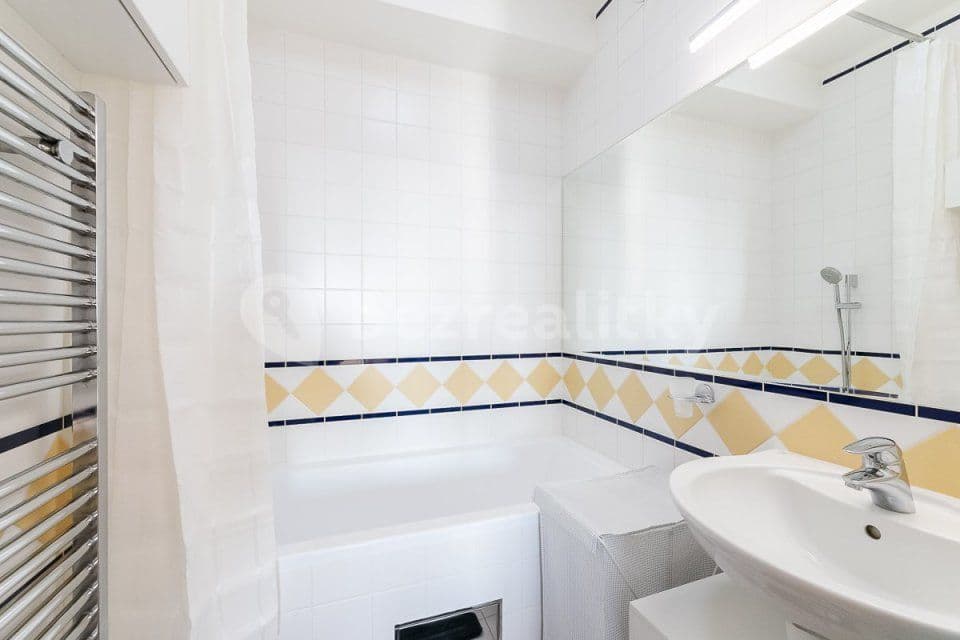 Prenájom bytu 2-izbový 55 m², Krejčího, Praha, Praha Prenájom bytu 2-izbový 55 m², Krejčího, Praha, Praha