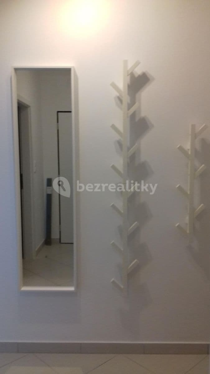 Prenájom bytu 2-izbový 53 m², Praha, Praha Prenájom bytu 2-izbový 53 m², Praha, Praha