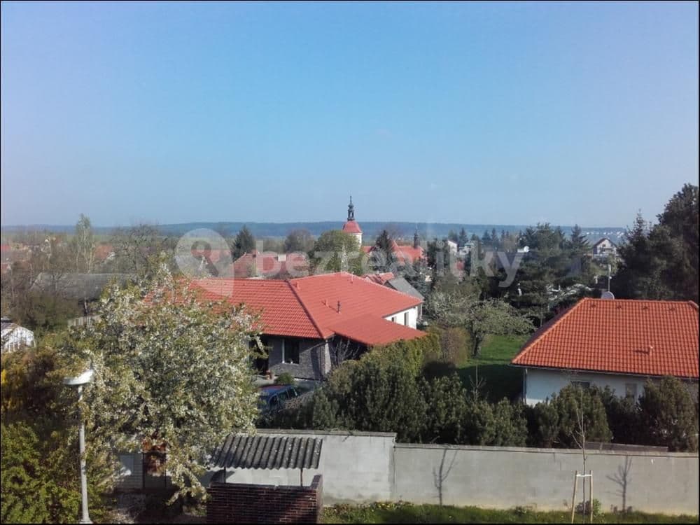 Prenájom bytu 3-izbový 80 m², Bratronice, Středočeský kraj Prenájom bytu 3-izbový 80 m², Bratronice, Středočeský kraj