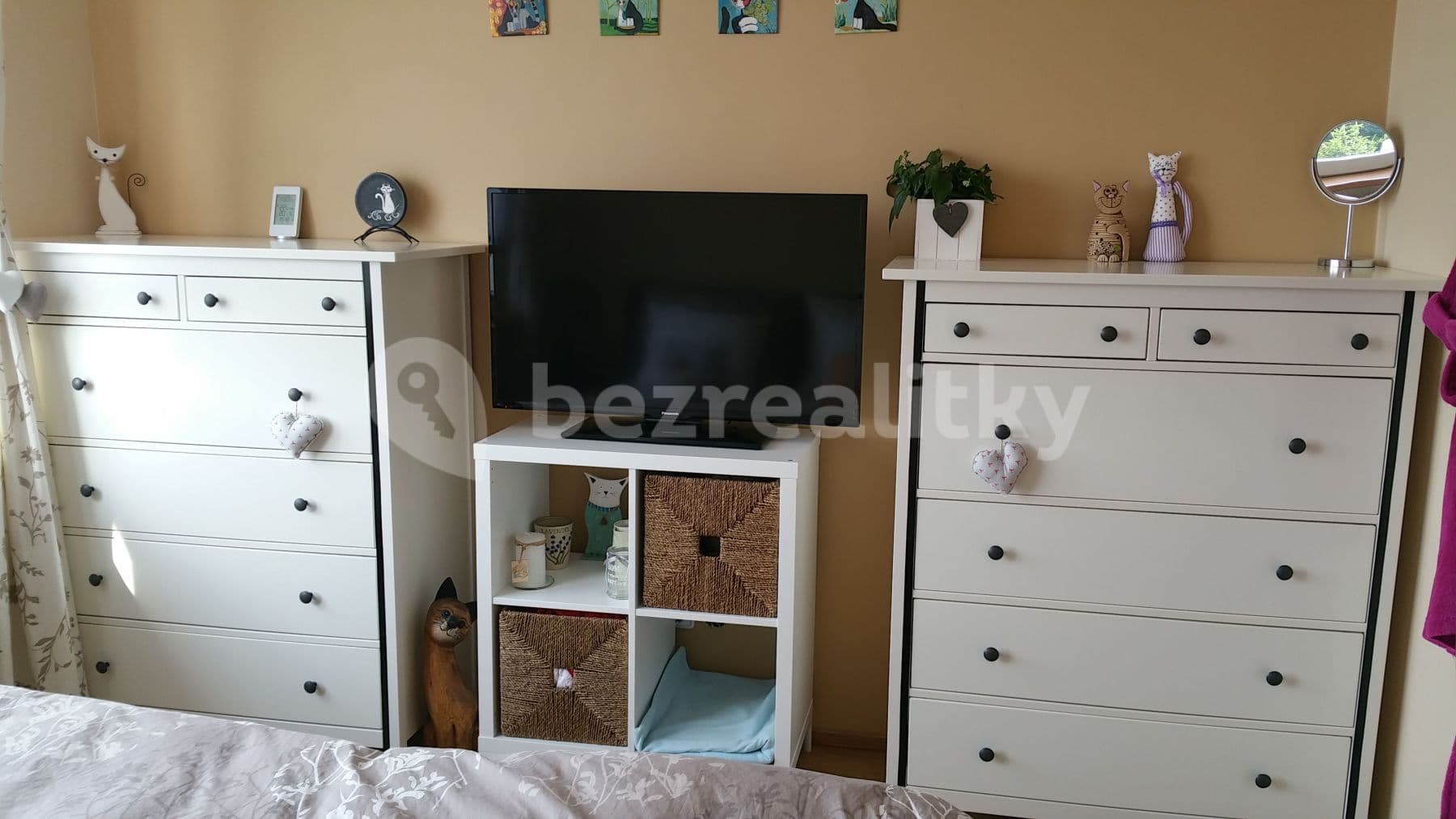 Prenájom bytu 3-izbový 80 m², Bratronice, Středočeský kraj Prenájom bytu 3-izbový 80 m², Bratronice, Středočeský kraj