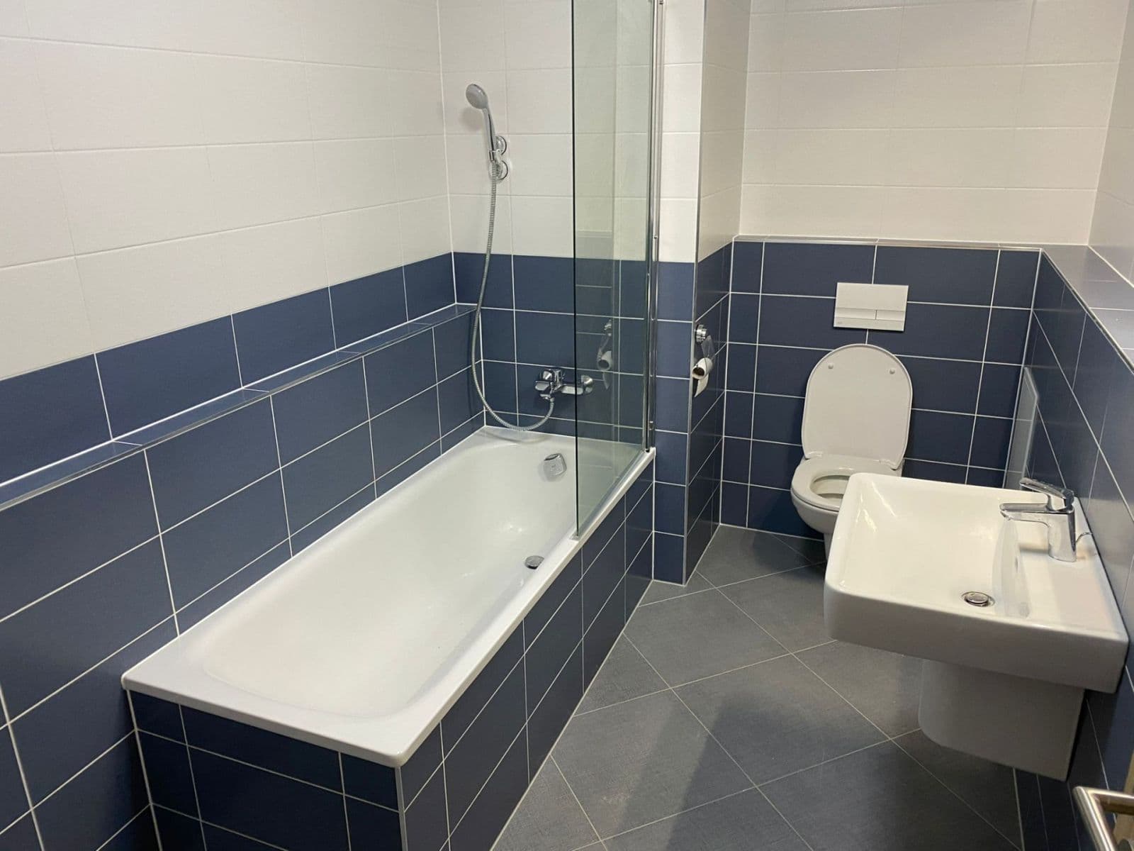 Prenájom bytu 2-izbový 59 m², Svitákova, Praha, Praha Prenájom bytu 2-izbový 59 m², Svitákova, Praha, Praha