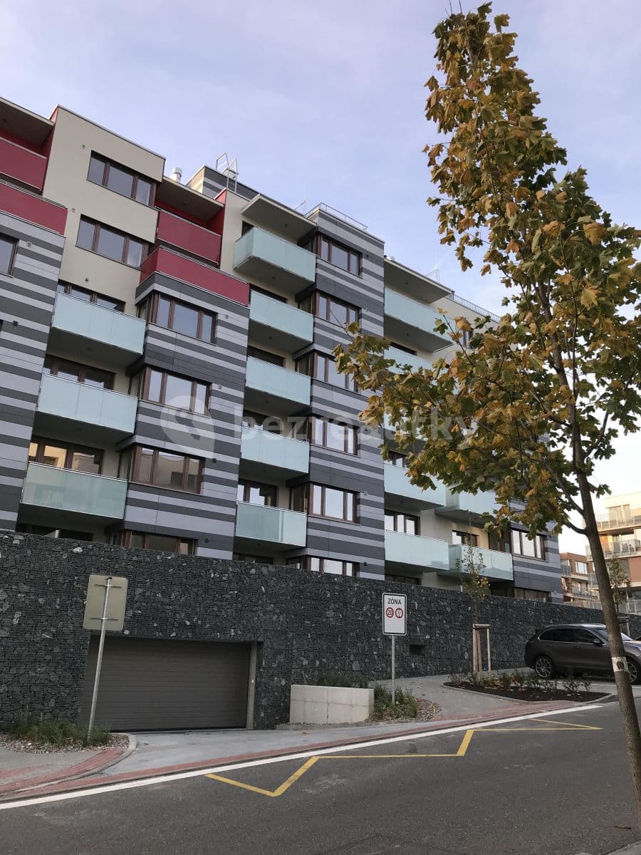 Prenájom bytu 2-izbový 53 m², Pod Stolovou horou, Praha, Praha Prenájom bytu 2-izbový 53 m², Pod Stolovou horou, Praha, Praha