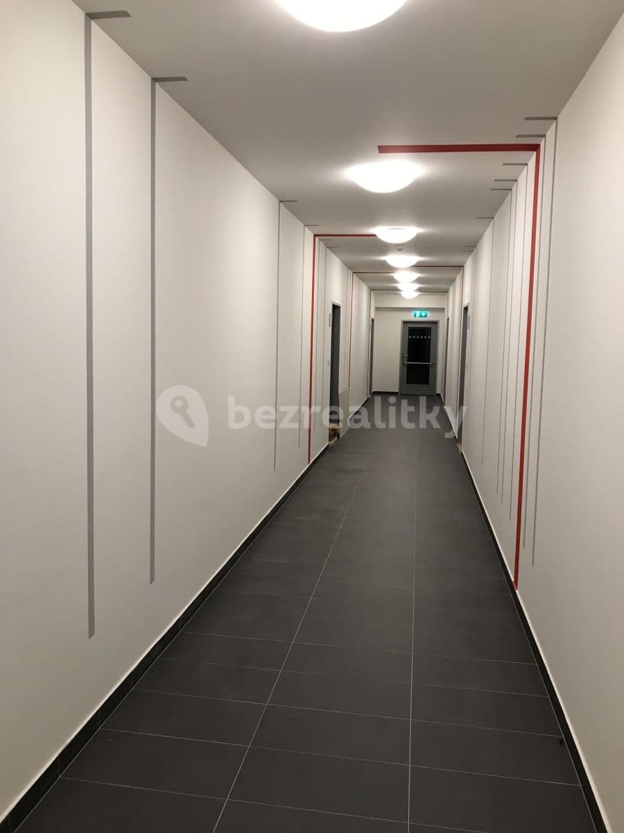 Prenájom bytu 2-izbový 53 m², Pod Stolovou horou, Praha, Praha Prenájom bytu 2-izbový 53 m², Pod Stolovou horou, Praha, Praha