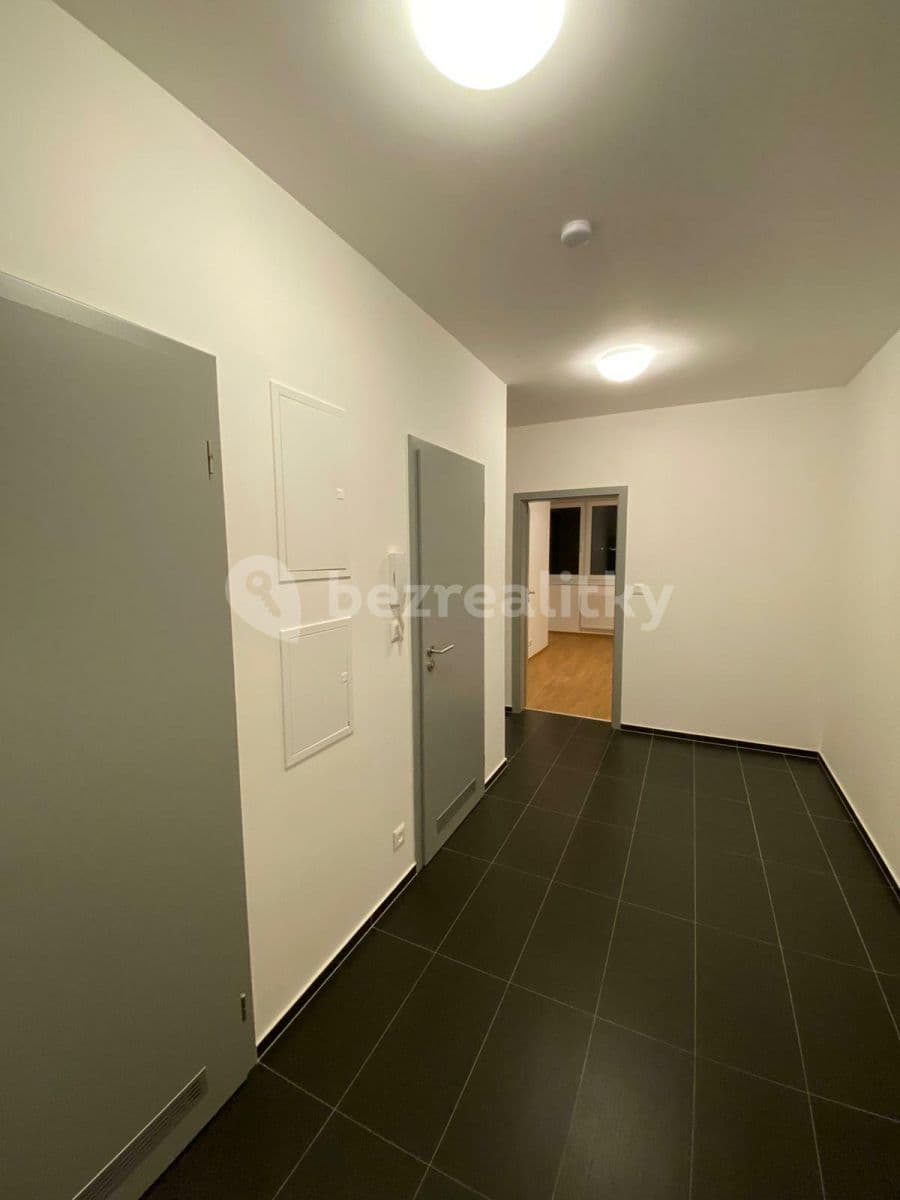 Prenájom bytu 2-izbový 53 m², Pod Stolovou horou, Praha, Praha Prenájom bytu 2-izbový 53 m², Pod Stolovou horou, Praha, Praha