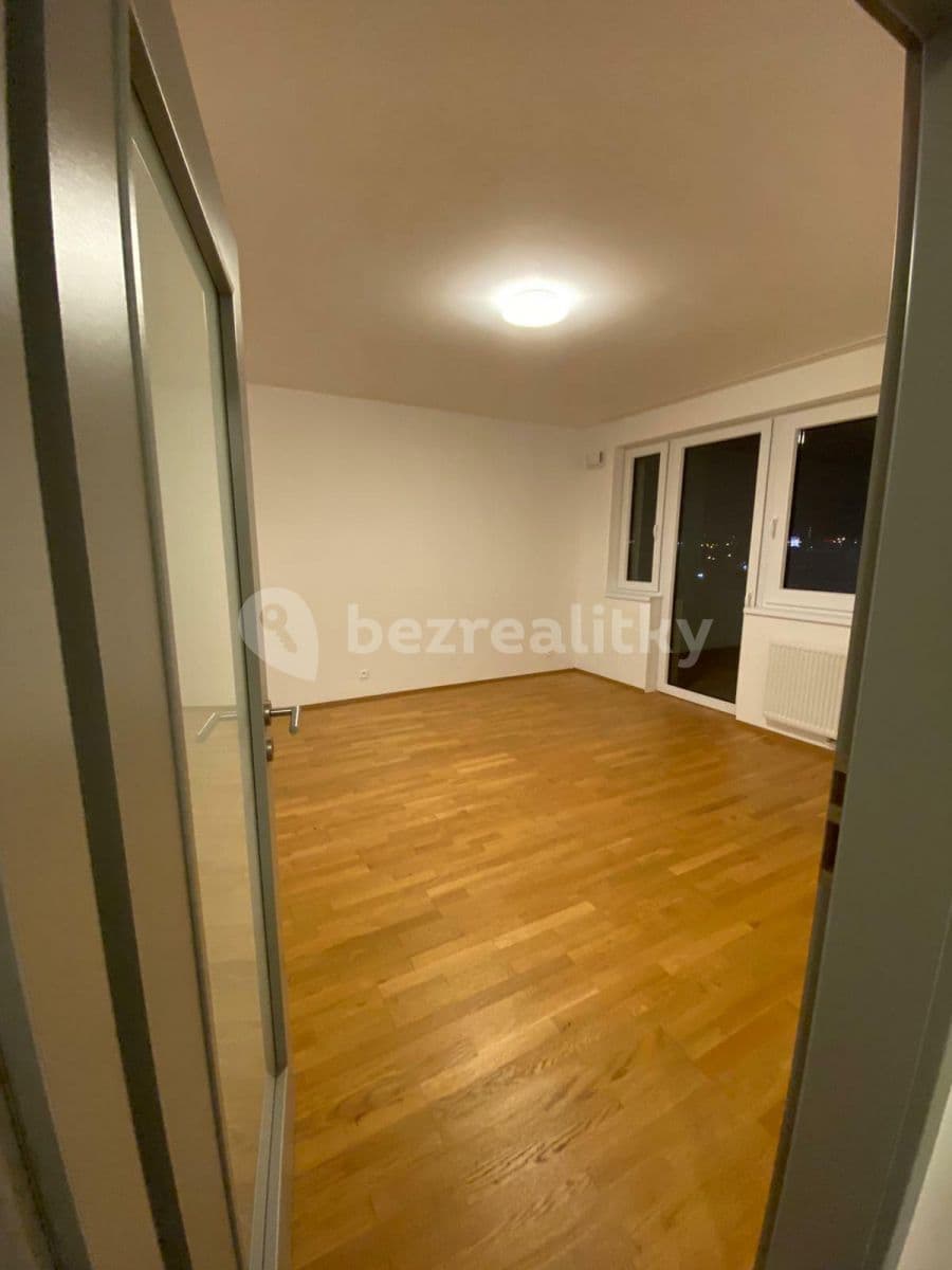 Prenájom bytu 2-izbový 53 m², Pod Stolovou horou, Praha, Praha Prenájom bytu 2-izbový 53 m², Pod Stolovou horou, Praha, Praha