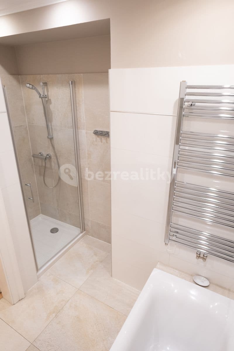 Prenájom bytu 3-izbový 77 m², Březinova, Praha, Praha Prenájom bytu 3-izbový 77 m², Březinova, Praha, Praha