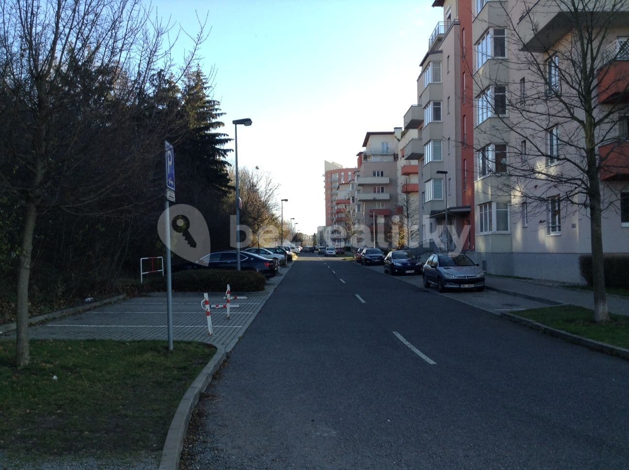 Prenájom bytu 1-izbový 29 m², Mattioliho, Praha, Praha Prenájom bytu 1-izbový 29 m², Mattioliho, Praha, Praha