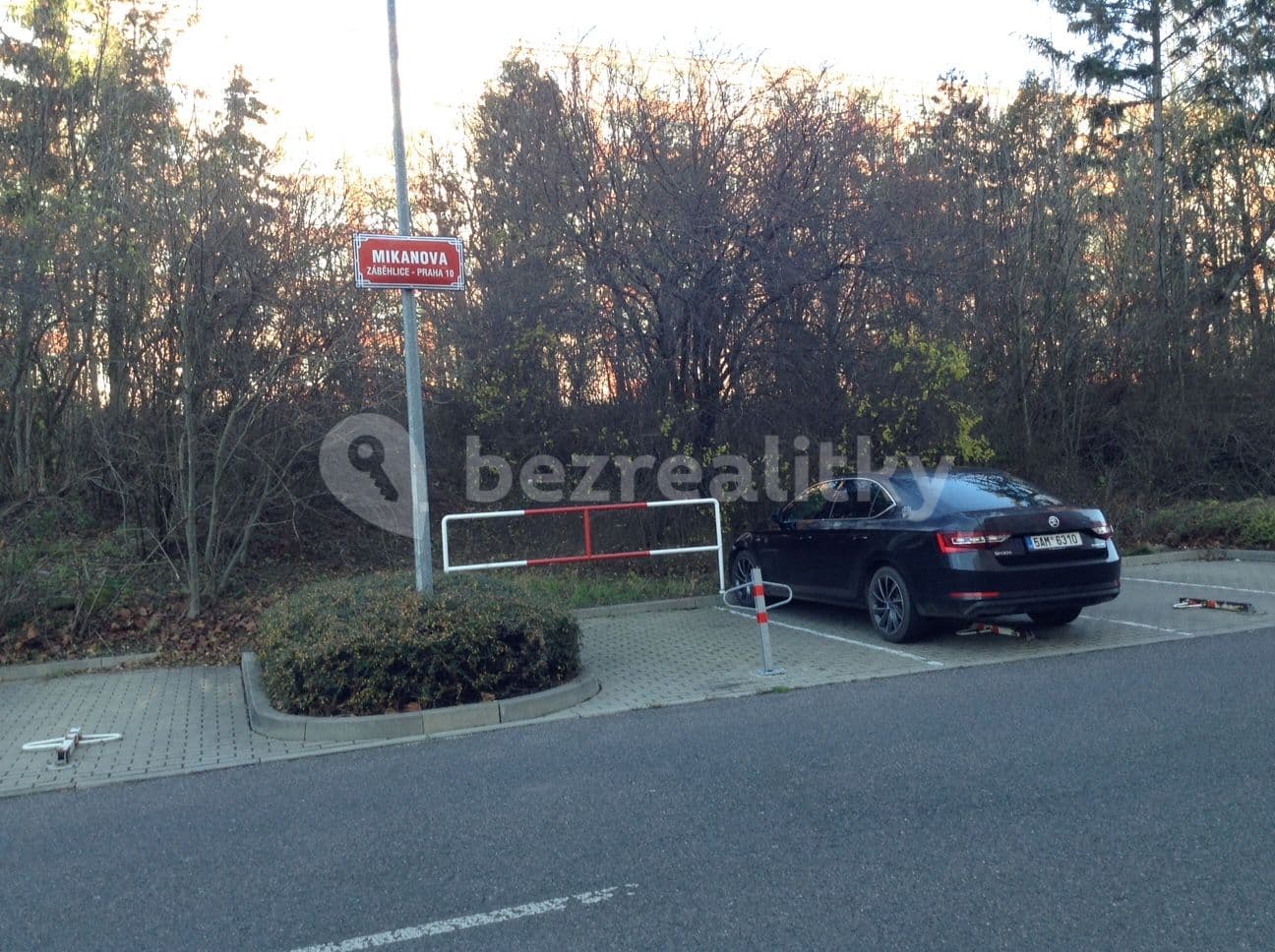 Prenájom bytu 1-izbový 29 m², Mattioliho, Praha, Praha Prenájom bytu 1-izbový 29 m², Mattioliho, Praha, Praha