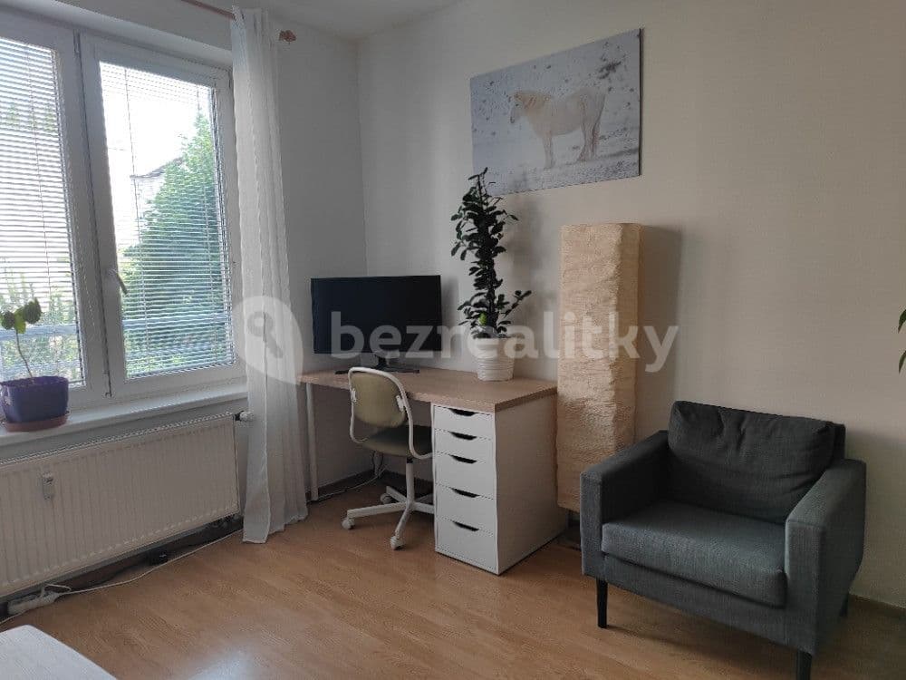 Prenájom bytu 1-izbový 29 m², Mattioliho, Praha, Praha Prenájom bytu 1-izbový 29 m², Mattioliho, Praha, Praha