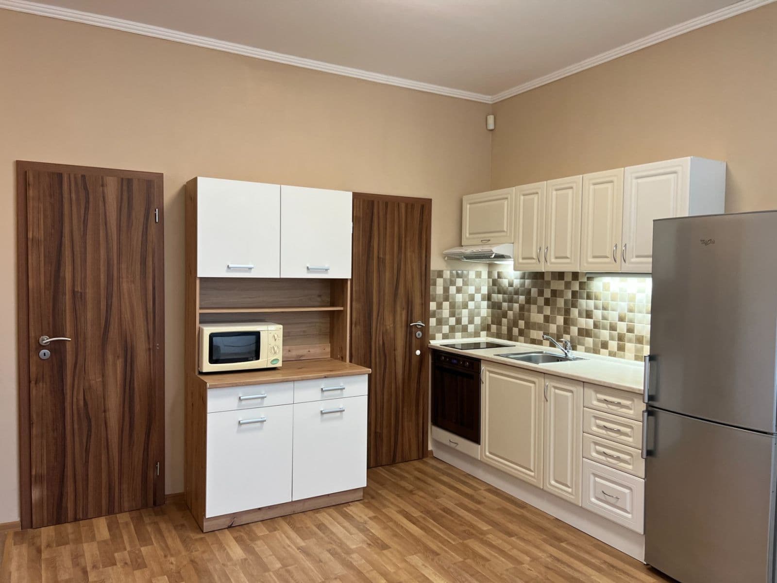 Prenájom bytu 1-izbový 30 m², Na Stezce, Praha, Praha Prenájom bytu 1-izbový 30 m², Na Stezce, Praha, Praha