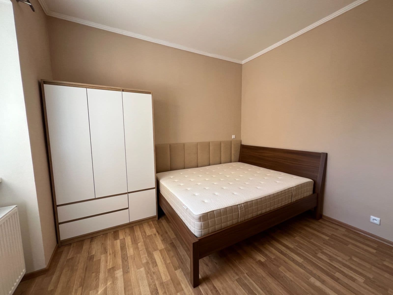 Prenájom bytu 1-izbový 30 m², Na Stezce, Praha, Praha Prenájom bytu 1-izbový 30 m², Na Stezce, Praha, Praha