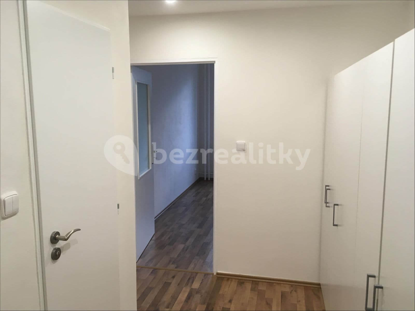 Prenájom bytu 2-izbový 46 m², Výletní, Praha, Praha Prenájom bytu 2-izbový 46 m², Výletní, Praha, Praha