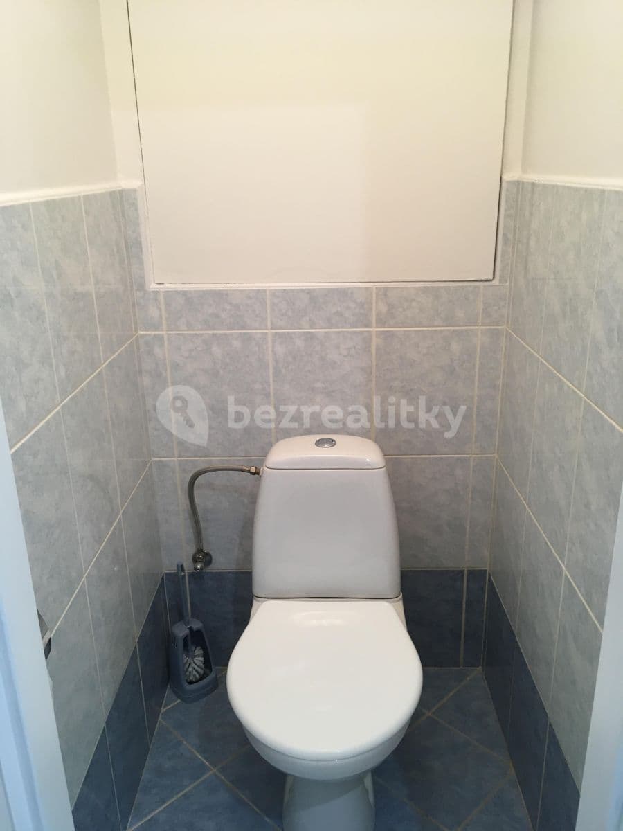 Prenájom bytu 2-izbový 46 m², Výletní, Praha, Praha Prenájom bytu 2-izbový 46 m², Výletní, Praha, Praha