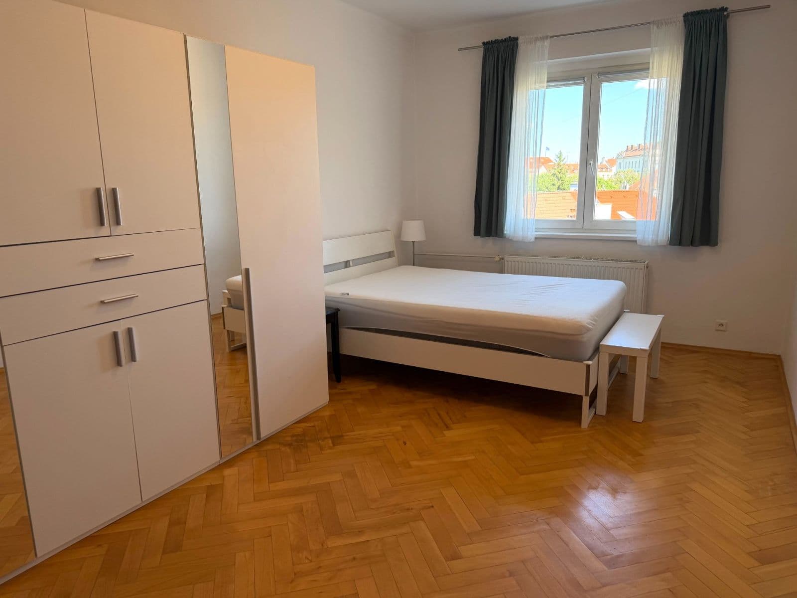 Prenájom bytu 2-izbový 78 m², Za Hládkovem, Praha, Praha Prenájom bytu 2-izbový 78 m², Za Hládkovem, Praha, Praha