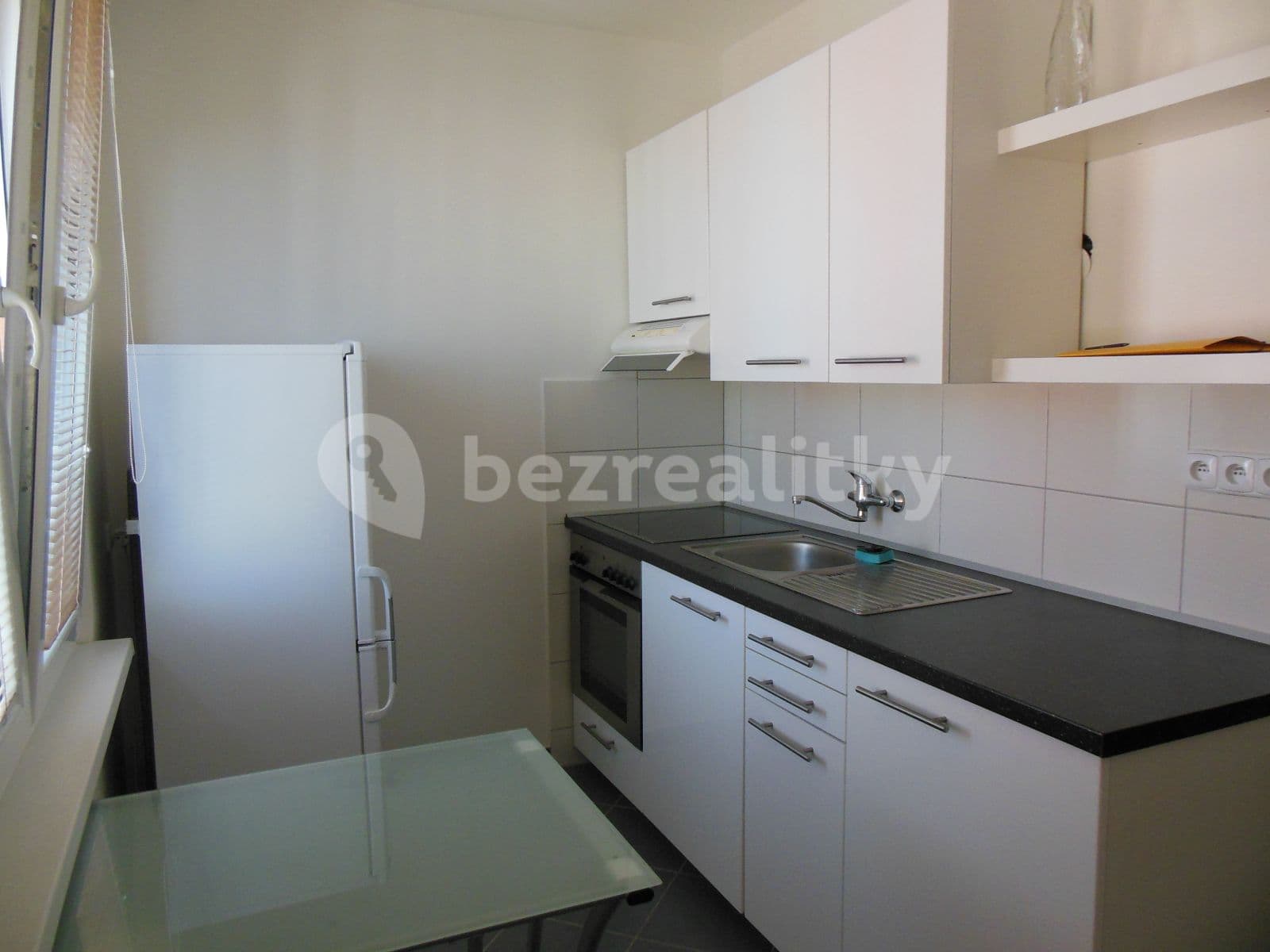 Prenájom bytu 1-izbový 35 m², Formánkova, Hradec Králové, Královéhradecký kraj Prenájom bytu 1-izbový 35 m², Formánkova, Hradec Králové, Královéhradecký kraj