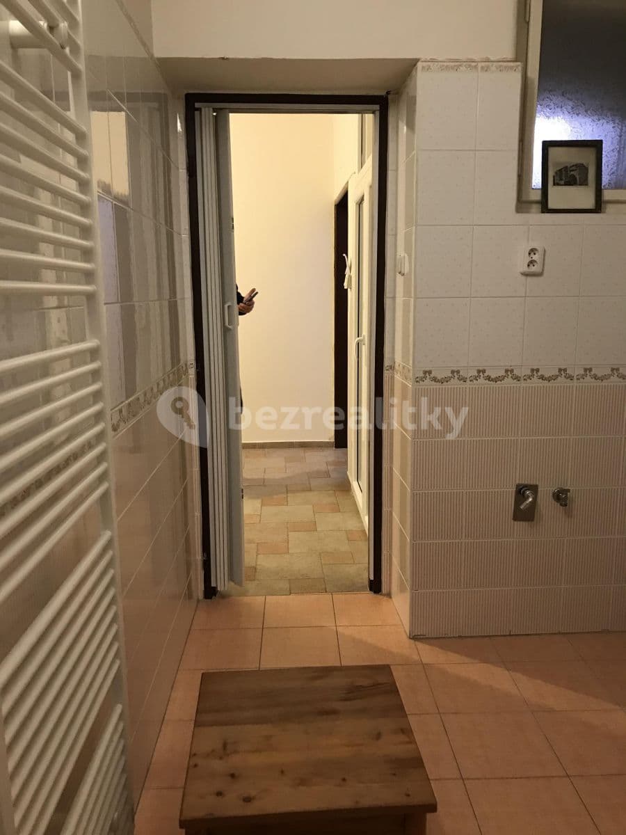 Prenájom bytu 3-izbový 82 m², Komenského náměstí, Brandýs nad Labem-Stará Boleslav, Středočeský kraj Prenájom bytu 3-izbový 82 m², Komenského náměstí, Brandýs nad Labem-Stará Boleslav, Středočeský kraj