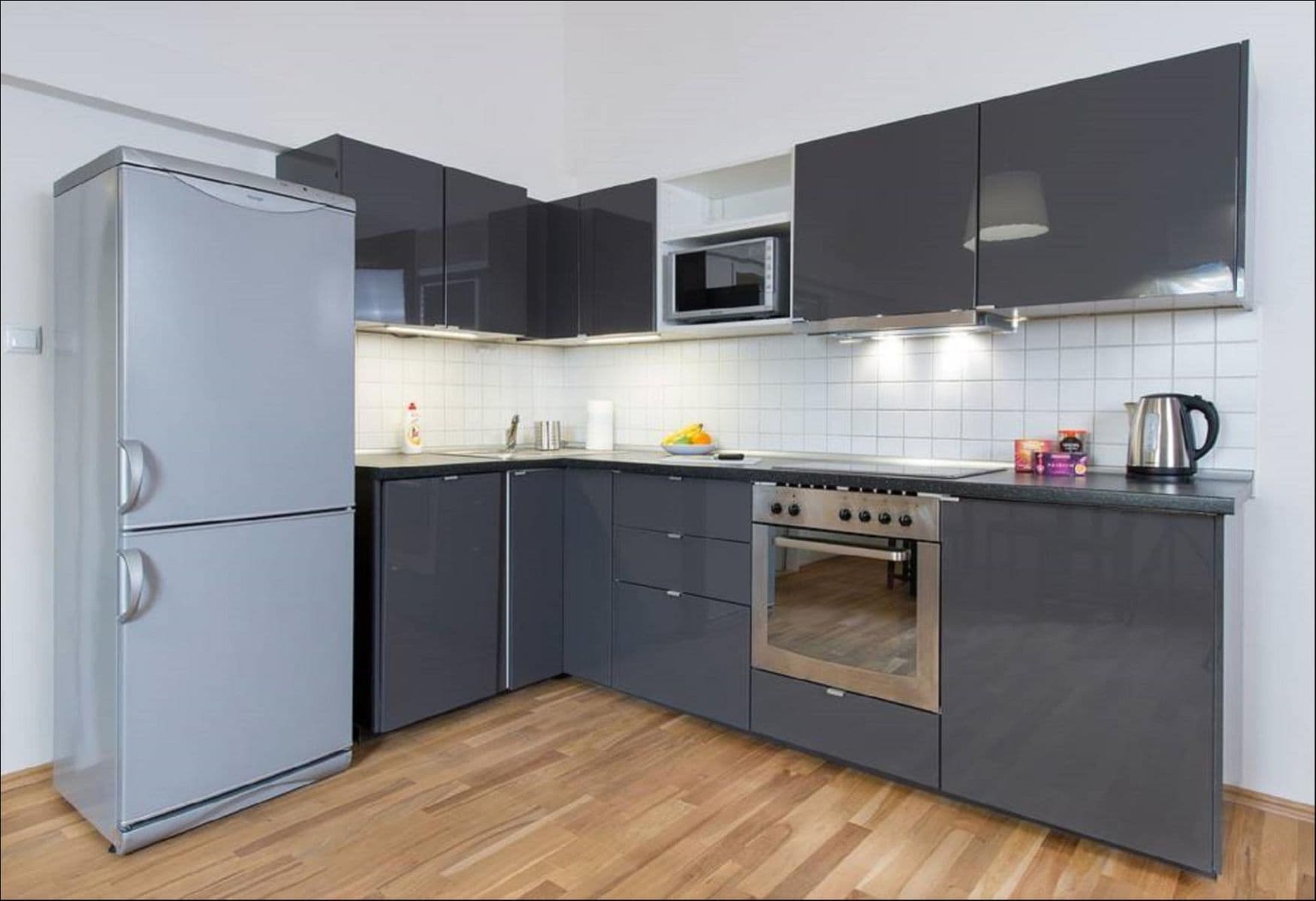 Prenájom bytu 2-izbový 63 m², Legerova, Praha, Praha Prenájom bytu 2-izbový 63 m², Legerova, Praha, Praha