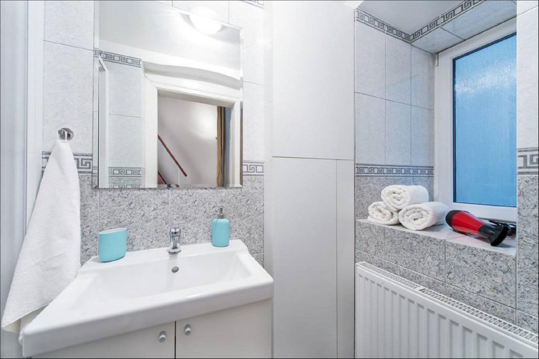 Prenájom bytu 2-izbový 63 m², Legerova, Praha, Praha Prenájom bytu 2-izbový 63 m², Legerova, Praha, Praha
