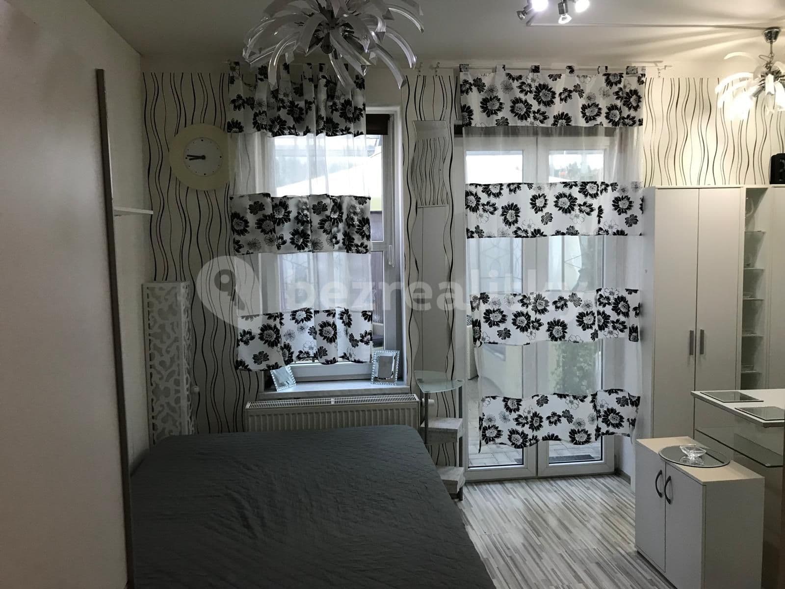 Prenájom bytu 1-izbový 35 m², Koterovská, Plzeň, Plzeňský kraj Prenájom bytu 1-izbový 35 m², Koterovská, Plzeň, Plzeňský kraj