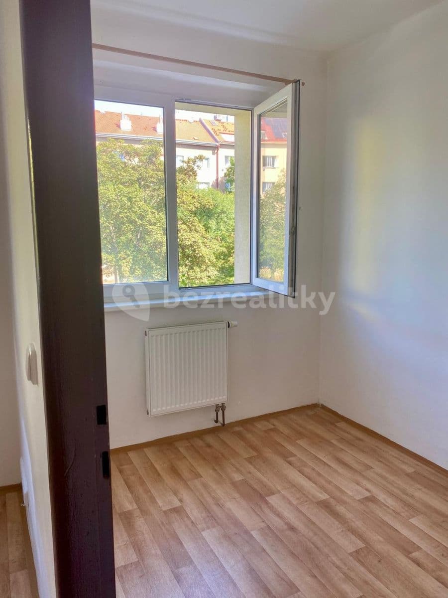 Prenájom bytu 2-izbový 42 m², Humpolecká, Praha, Praha Prenájom bytu 2-izbový 42 m², Humpolecká, Praha, Praha
