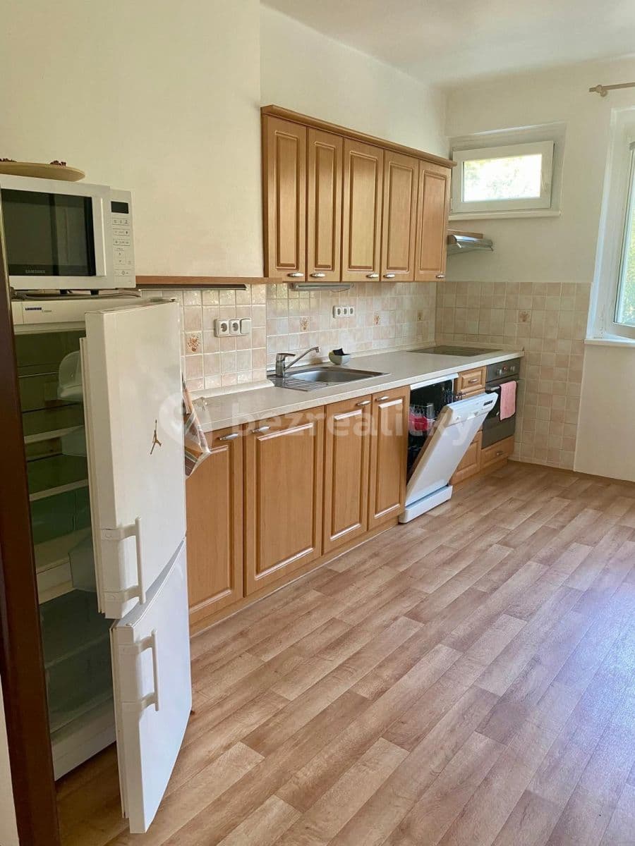 Prenájom bytu 2-izbový 42 m², Humpolecká, Praha, Praha Prenájom bytu 2-izbový 42 m², Humpolecká, Praha, Praha