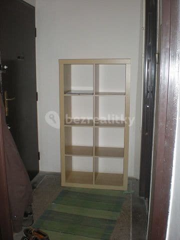 Prenájom bytu 1-izbový 32 m², Dvacátého osmého pluku, Praha, Praha Prenájom bytu 1-izbový 32 m², Dvacátého osmého pluku, Praha, Praha