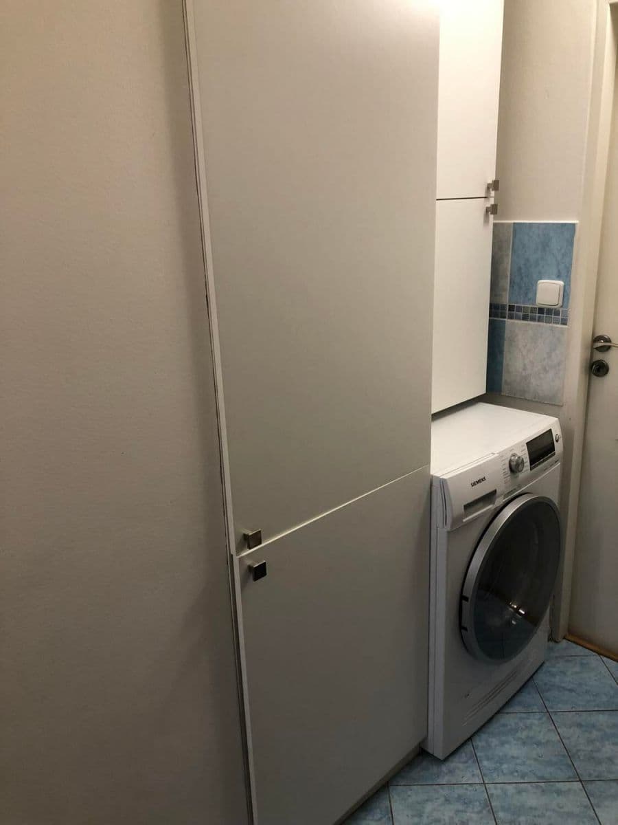 Prenájom bytu 1-izbový 35 m², U Hadovky, Praha, Praha Prenájom bytu 1-izbový 35 m², U Hadovky, Praha, Praha